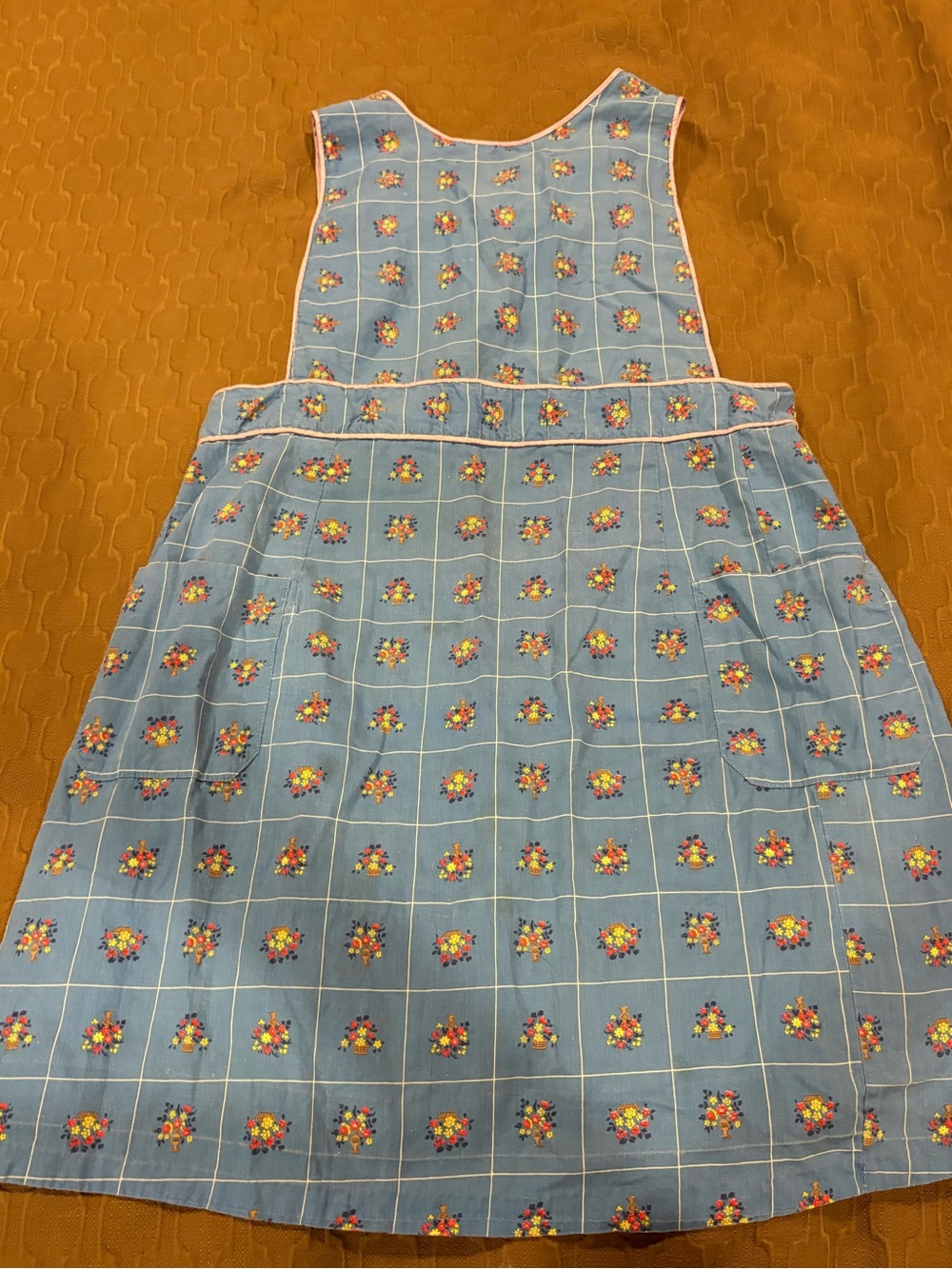Girls Vintage Floral Grid Pinafore smock apron w bow-tie